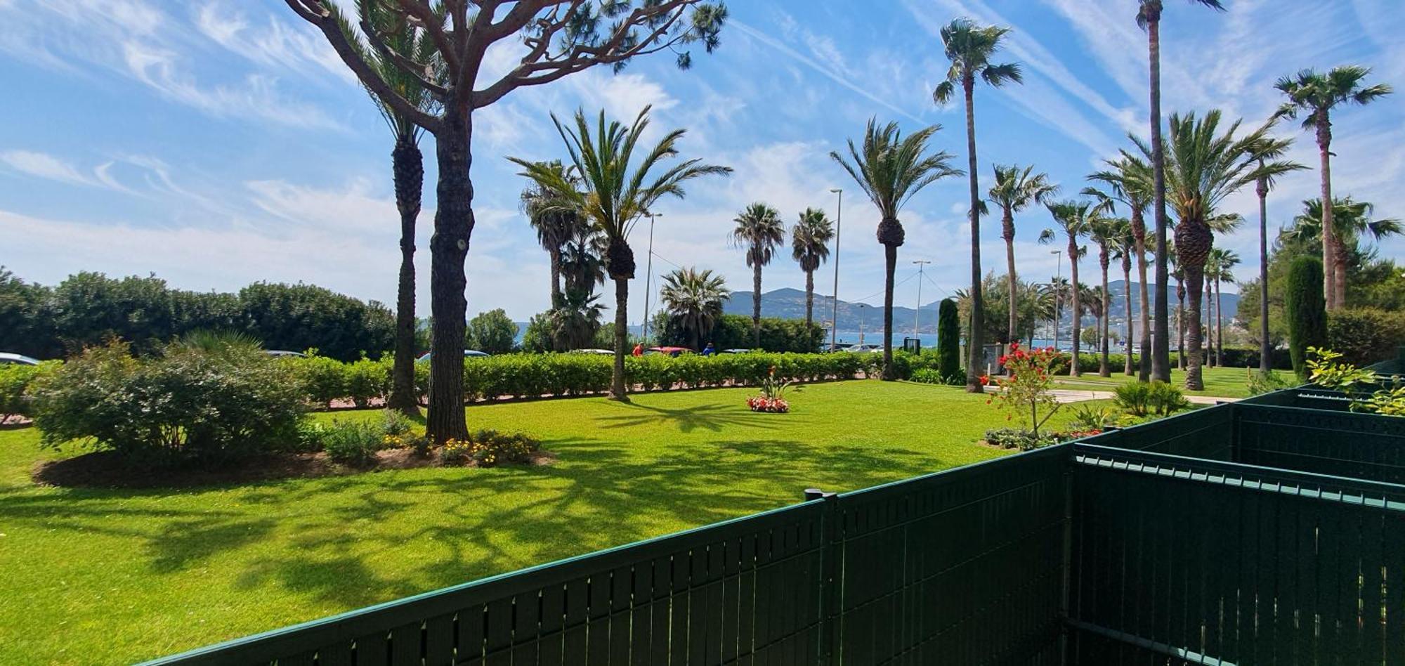 Residence Egee Cannes Dış mekan fotoğraf